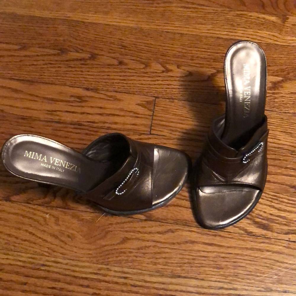 Italian women’s Mima Venezia shoes. Worn little.